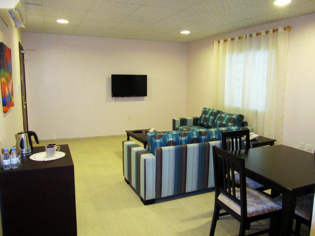 Jw Inn Hotel Nadinah Room photo